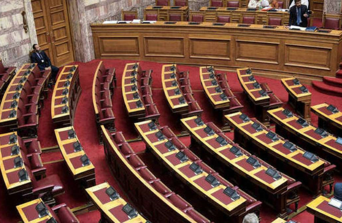 Πέντε πρώην πρωθυπουργοί μεταξύ των 300 της νέας Βουλής