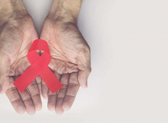Παγκόσμια Ημέρα κατά του AIDS: Τα τρία στάδια της νόσου & τα συμπτώματα