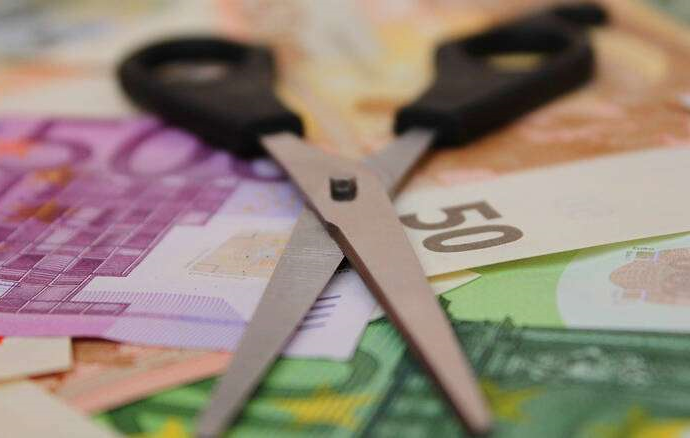 Πρόσκληση Ε.Ε. στον Ζαρίφ για συνομιλίες σχετικά με τη συμφωνία για τα πυρηνικά του Ιράν