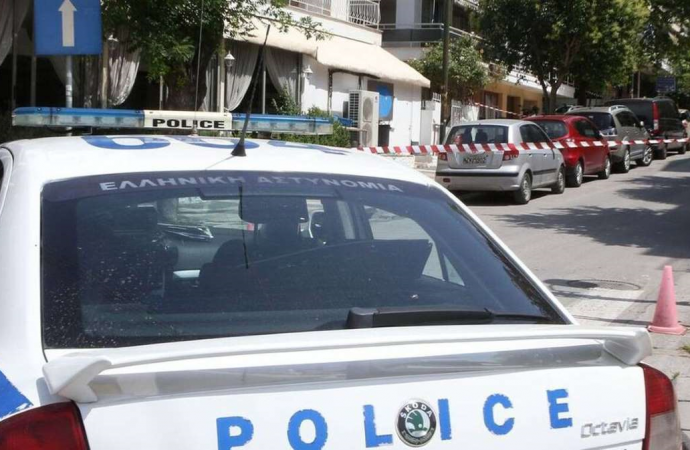 Έγκλημα Καλαμαριά: Έπλυνε τα χέρια του και συνέχισε ατάραχος να επισκευάζει κλιματιστικά