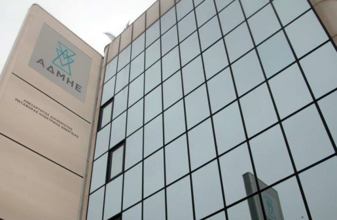 Προσέλαβαν ακόμη και… εκπαιδευτή σκύλων στον ΑΔΜΗΕ