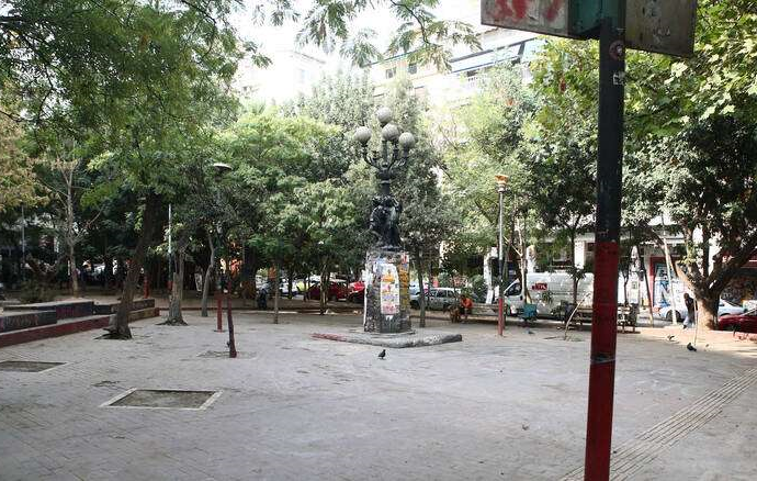 Έργα ανάπλασης στην πλατεία των Εξαρχείων