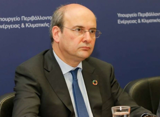 Χατζηδάκης για ΔΕΗ : Υπάρχει κίνδυνος μπλακ άουτ – Αν καταρρεύσει, θα καταρρεύσει και η χώρα»