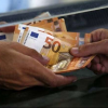 Αναθερμαίνονται οι χορηγήσεις δανείων