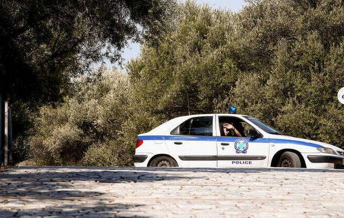 Αίγιο: Τι έδειξε ο έλεγχος στο αυτοκίνητο που παρέσυρε γιαγιά και εγγόνι