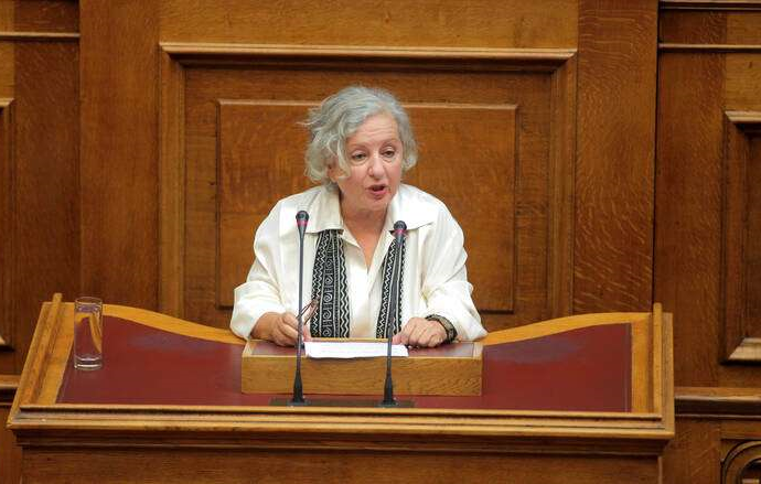 ΚΚΕ: Παραιτήθηκε η Ελένη Γερασιμίδου – Παραχωρεί την έδρα της