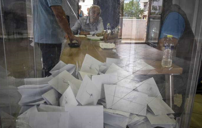 Εθνικές εκλογές στις 19 Μαΐου «αποκάλυψε» η Κομισιόν
