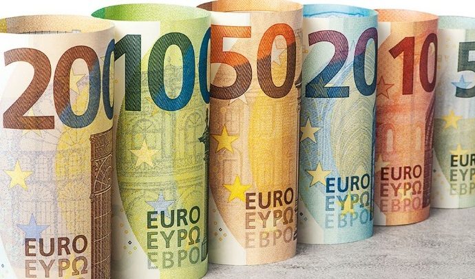 Mειώθηκε το κόστος του χρήματος τον Δεκέμβριο