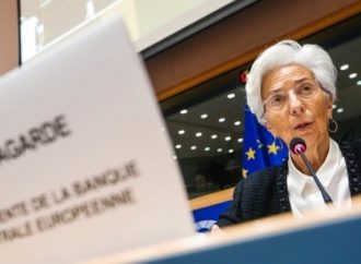 «Αδιανόητη» για την Κρ. Λαγκάρντ η διαγραφή χρέους εξαιτίας της πανδημίας