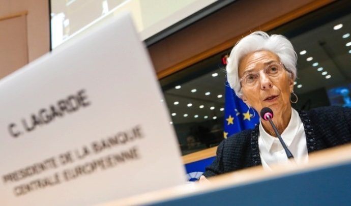«Αδιανόητη» για την Κρ. Λαγκάρντ η διαγραφή χρέους εξαιτίας της πανδημίας