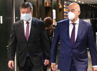 Τηλεφωνική συνομιλία Ν. Δένδια με τον ειδικό εκπρόσωπο της ΕΕ για το Κόσοβο