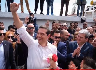 Συριζαίοι, φτάνει ο οπορτουνισμός – Και με τον βασιλιά και με τον Μπελογιάννη δε γίνεται