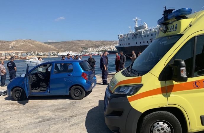 Θρίλερ στη Δραπετσώνα: Νεκροί η μάνα και ο αδερφός του Τάκη Μαυρίκου – Πώς έγινε η τραγωδία
