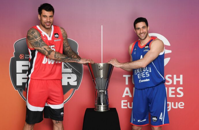 EuroLeague Final Four: Στις 19:00 o ημιτελικός του Ολυμπιακού με την Εφές