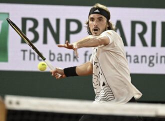 Μουσέτι – Τσιτσιπάς 2-3: Με ανατροπή στον επόμενο γύρο ο Στέφανος Τσιτσιπάς