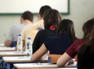 Πανελλαδικές Εξετάσεις: Αρχαία Ελληνικά, Μαθηματικά και Βιολογία σήμερα για τους αποφοίτους των ΓΕΛ
