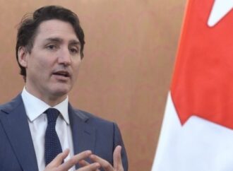 Καναδάς: Ο Τριντό θέλει να απαγορευθούν τα πιστόλια