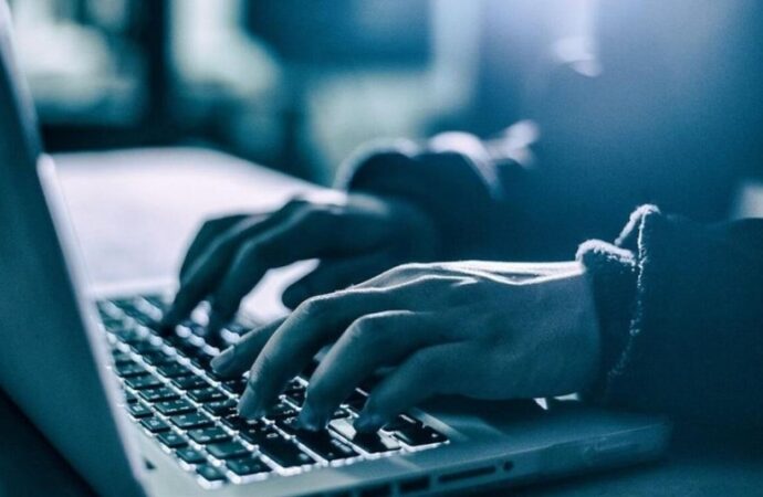 Φρίκη: 43χρονος είχε 2,5 εκατ. αρχεία παιδικής πορνογραφίας