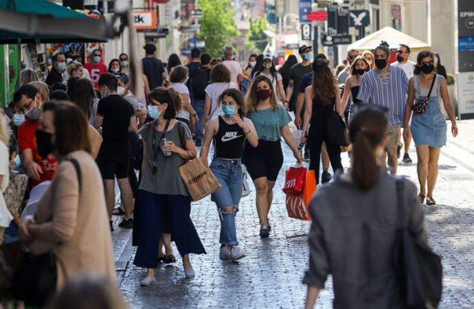 Αργία Αγίου Πνεύματος: Πώς λειτουργεί η αγορά