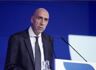 Ο Γιάννης Μπρατάκος αναλαμβάνει γενικός γραμματέας πρωθυπουργού