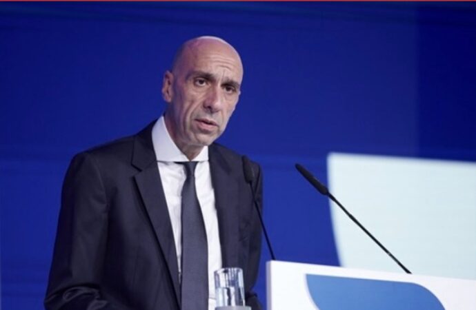 Ο Γιάννης Μπρατάκος αναλαμβάνει γενικός γραμματέας πρωθυπουργού