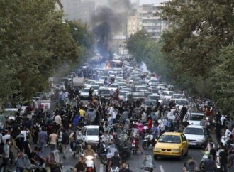 Ιράν: 1.200 συλλήψεις από την αρχή των διαδηλώσεων για την Μαχσά Αμινί