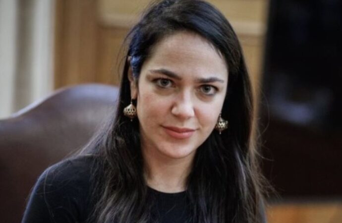 Δόμνα Μιχαηλίδου: Η “πρώτη αγκαλιά” αλλάζει όχι μόνο τη ζωή ενός παιδιού, αλλά και εκείνου που θα την δώσει
