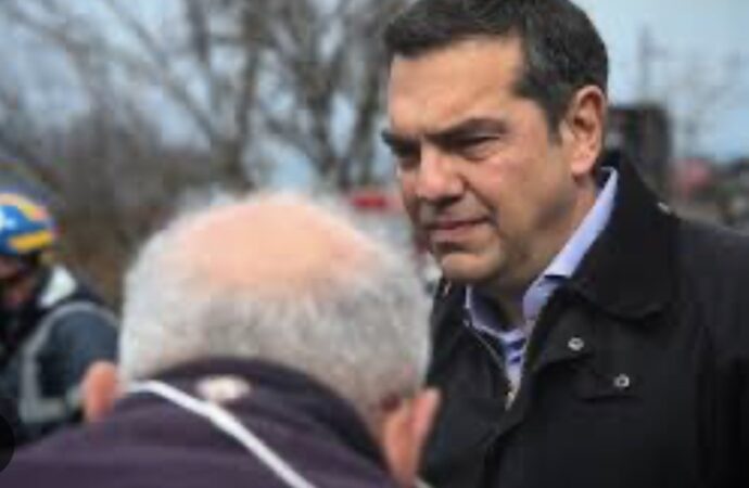 Στα Τέμπη ο Αλέξης Τσίπρας