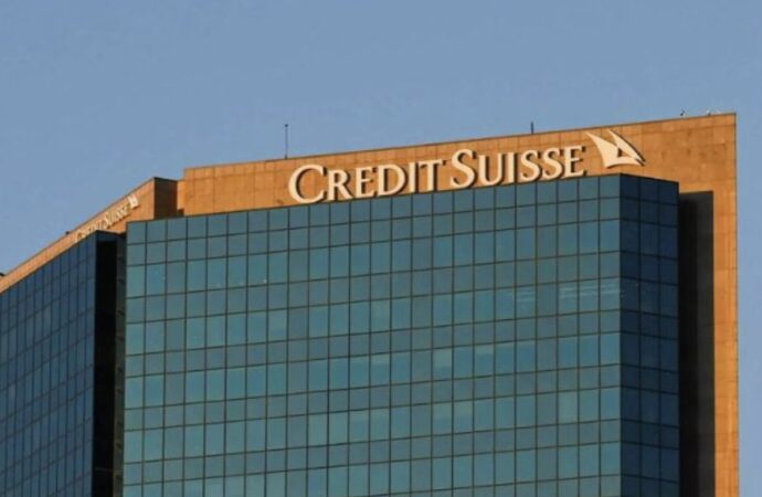 Στην UBS η Credit Suisse με αντίτιμο 2 δισ. δολάρια