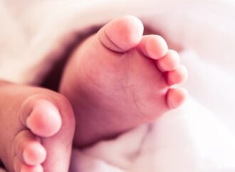 Λάρισα: Έθαψαν νεκρό βρέφος σε χωράφι – Στη ΜΕΘ η μητέρα