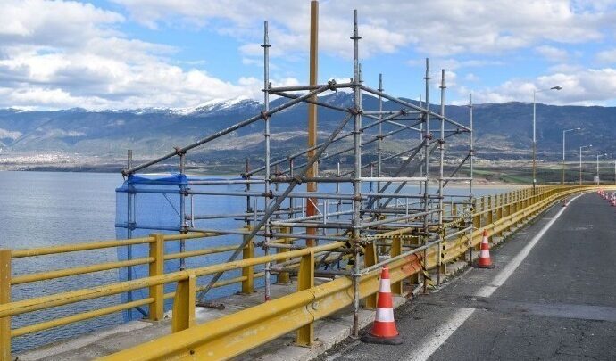 Κοζάνη: Απαγόρευση κυκλοφορίας για όλα τα οχήματα στη Γέφυρα Σερβίων
