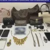 Πώς δρούσε η σπείρα με τις διαρρήξεις και τις απάτες παριστάνοντας υπαλλήλους ΔΕΔΔΗΕ και εφορίας – Οκτώ συλλήψεις