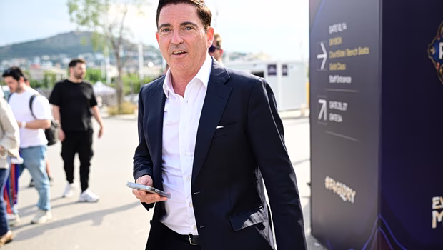 Ο Τσάβι Πασκουάλ αναλαμβάνει επίσημα τη Ντουμπάι BC με τριετές συμβόλαιο