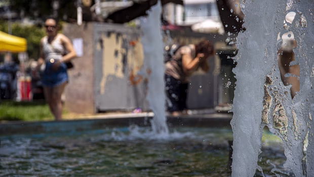 Καιρός: Έως 7 μποφόρ στο Αιγαίο και θερμοκρασία έως 35°C – Σε ποιες περιοχές αναμένονται βροχές και καταιγίδες