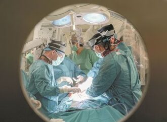 Καισαρική τομή: Με αυτή τη μέθοδο γεννιούνται 7 στα 10 παιδιά στην Ελλάδα