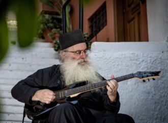 Techno σε μοναστήρι: Είστε έτοιμοι;