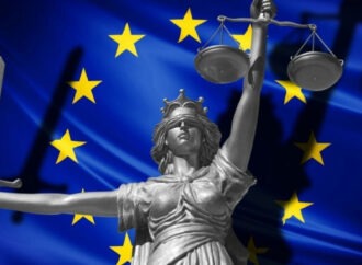 Chat Control: Εγκρίθηκε η παρακολούθηση συνομιλιών παρά την καταψήφιση στο Ευρωκοινοβούλιο