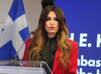 Γκίλφοϊλ: Η καρδιά μου με τον ελληνικό λαό μετά την τραγική απώλεια δύο πυροσβεσστών