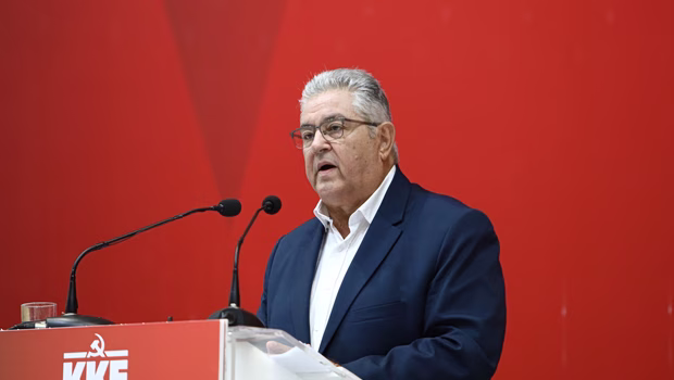 Κουτσούμπας ζητά την ανατροπή της πολιτικής που έχει μετατρέψει το δικαίωμα στη στέγη σε πανάκριβο εμπόρευμα