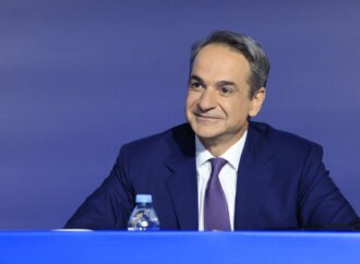 Ο Μητσοτάκης απαντά στην ανάρτηση της Τούνη και σηκώνει το γάντι