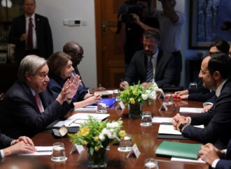Συγκρατημένη αισιοδοξία Χριστοδουλίδη μετά το δείπνο με Γκουτέρες και Έρχιουρμαν για το Κυπριακό