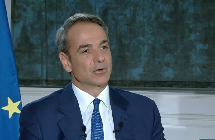 Μητσοτάκης: Δεν θα στηθούν κάλπες το φθινόπωρο – Γενικόλογες εξαγγελίες παροχών