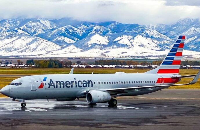 Αναστέλλονται όλες οι πτήσεις της American Airlines λόγω τεχνικής βλάβης
