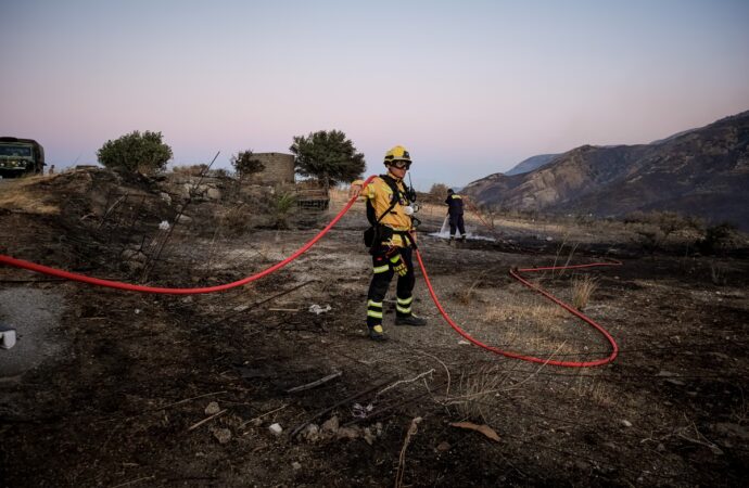 Σκληρή απάντηση των εποχικών πυροσβεστών στην κυβέρνηση: Καταγγέλλουν υποκρισία και περιττές ανακοινώσεις