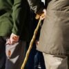 13η σύνταξη: Οι συνταξιούχοι απαντούν στον Στουρνάρα πως δεν σκοτώνουν τα άλογα όταν γεράσουν
