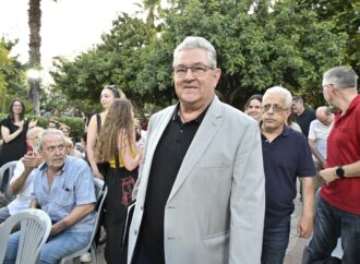 Κουτσούμπας: Προέχει τι δικαιούται ο λαός, όχι τι «αντέχουν» τα κέρδη τους
