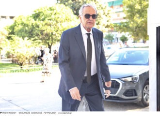 Σε συγκινησιακό κλίμα το ετήσιο μνημόσυνο για τη Λένα Σαμαρά