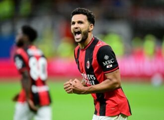 Μίλαν – Βενέτσια 2-0: Πίεσε, επέμεινε και πήρε τη νίκη