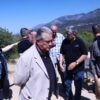 Στις πληγείσες περιοχές της Δυτικής Αττικής ο Κουτσούμπας – Καταγγέλλει τεράστιες ευθύνες της κυβέρνησης και μιλά για επαναλαμβανόμενο έγκλημα