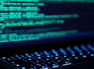 OpenAI, Google και άλλες 100 εταιρείες προειδοποιούν για ραγδαία αύξηση κυβερνοεπιθέσεων με τεχνητή νοημοσύνη